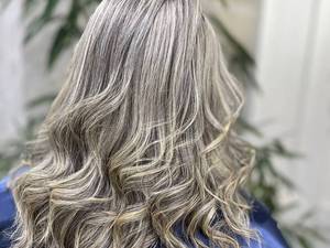 هزینه بلوند و بالیاژ موی بلند آبادان