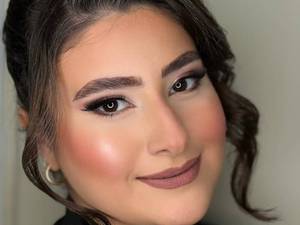 بهترین مرکز تخصصی میکاپ در انزلی