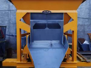 طراحی و ساخت فیدر ویبره‌ای صنعتی قزوین