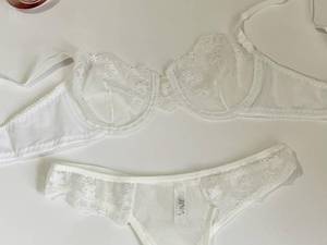 ست لباس زیر سفید عروس در رشت