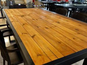 فروش میز فلزی ترمو و صندلی پلاستیکی در انزلی