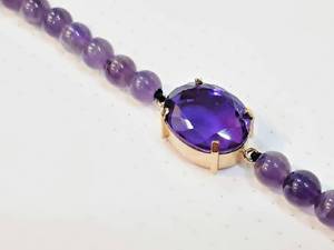 دستبند طلا با سنگ آمیتیست در انزلی