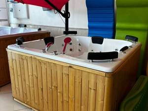 خرید جکوزی فول آپشن ۴ نفره با ماساژور در رشت