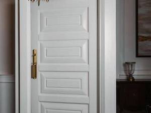 فروش انواع درب و چهارچوب چوبی در تهران