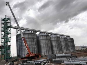 سیلوهای خوراک دام و سیلوهای گندم