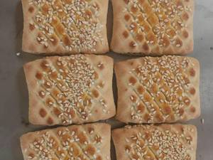 تولیدی کلمپه کنجدی در کرمان