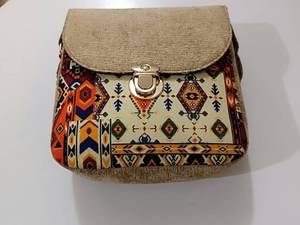 تولید کننده کیف دوشی سنتی با چاپ اختصاصی