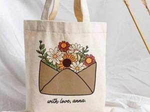 فروش توت بگ دانشجویی در ساری