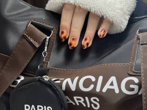 کاشت ناخن حرفه‌ای با قیمت مناسب در مازندران