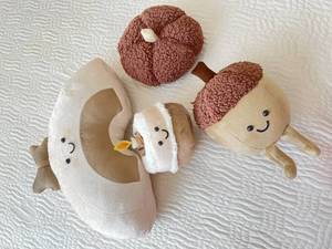 فروش عروسک بلوط فانتزی با قیمت مناسب ورامین