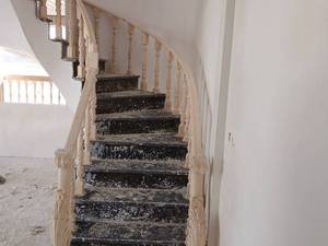 قیمت ساخت پله چوبی سفارشی در قزوین