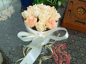 گل هدیه با تزئین شیک و فانتزی در تهران