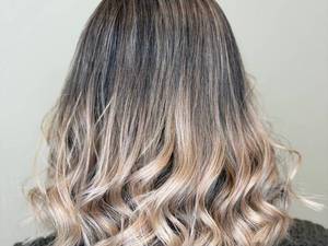 خدمات رنگ مو و بالیاژ حرفه‌ای در بندرانزلی