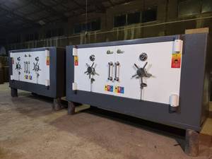 قیمت گاوصندوق زیر ویترینی کاوه در بوکان