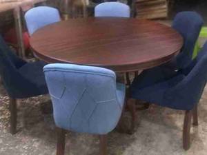 میز نهار خوری اسپرت در رنگبندی مختلف