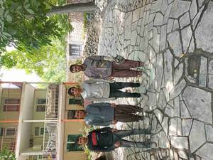 پیمانکار سنگ لاشه سنگ مالون محمودی پیمانکار سنگ لاشه سنگ مالون محمودی ۰۹۱۹۳۲۲۵۸۴۴معدن سنگ دماوندی با قیمت مناسب استاد