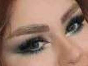 گریم تخصصی به روش کانتورینگ و استروبینگ