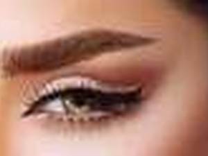 گریم تخصصی به روش کانتورینگ و استروبینگ