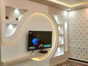 اجرای نگهدارنده LCD روی دیوار
