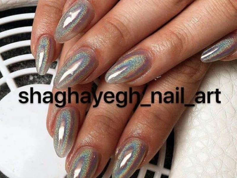 خدمات ژلیش ناخن