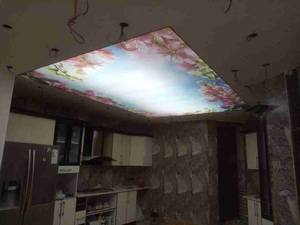 اجرای پانل سنگ مصنوعی بین کابینت