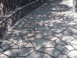 کف سازی با سنگ لاشه