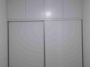 طراح و سازنده کمد دیواری بدون چارچوب فلزی در زنجان
