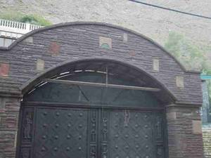 در یک ساخت سازی در سراسر کشور ایران