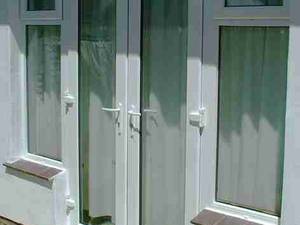 فروش انواع درب و پنجره های upvc