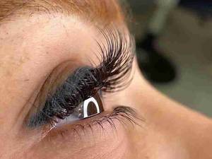 اکستنشن کلاسیک مژه