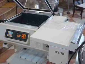 دستگاه شرینگ بسته بندی کابینی