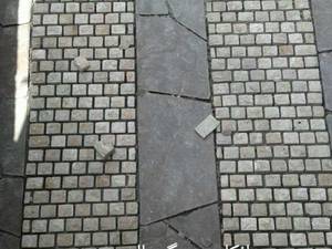 اجرای سنگ  کوبیک  در کرج