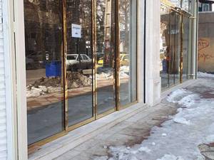 درب اتوماتیک با لت های استیل طلایی در کرج