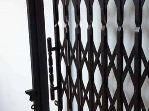 ساخت درب و حفاظ آکاردئونی در رشت