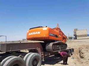 نمایشگاه CAT در سبزه وار به مدیریت اقای سعید بهشتی کیا