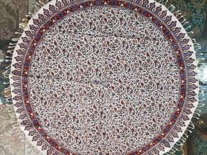 رومیزی قلمکار گرد گل ریز ممتاز قطر
