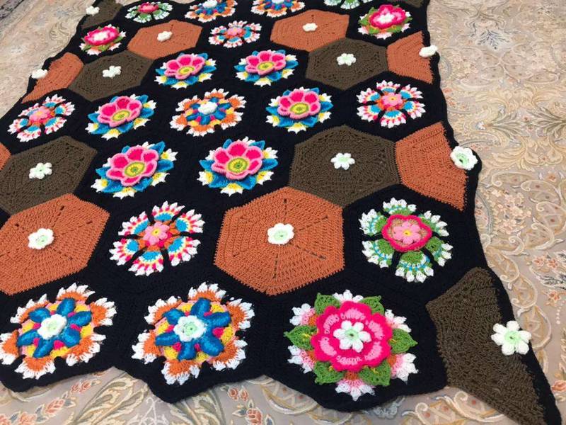 پتوی موتیفی فریدا یک کار خاص و به یاد ماندنی در شیراز