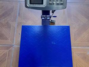 باسکول 60 کیلویی صفحه استیل
