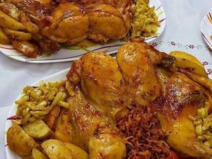 انواغ غذاهای ایرانی همراه با برنج محلی