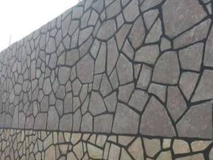 اجرای سنگ ورقه ای چکوشی  نمای دیوار