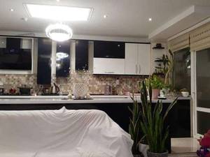 آپارتمان 5 طبقه با سند تک برگ در املاک مدرنا در البرز