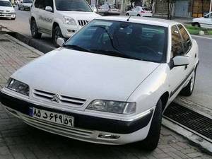 نمایشگاه اتومبیل اکبری (کالوکس)