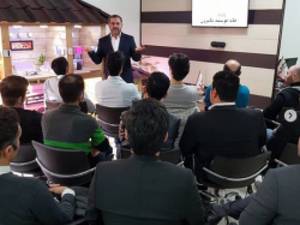 کلاس آموزشی در دفتر مرکزی دیدبان گیلان