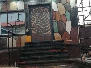 اجرای سنگ ورقه ای