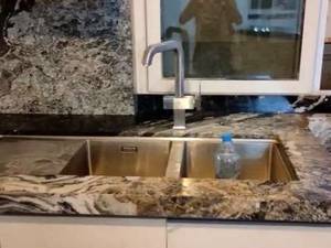 نماينده اجراى ورق هاى مارمونايت و اس پى ال ايتاليا و كورين LG