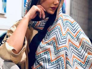 شال وارداتی در دو رنگ جذاب کاربردی در رشت