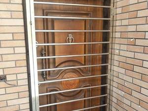 محافظ استیل درب و پنجره در رشت