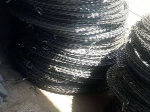 تولید و پخش سیم خاردار خطی