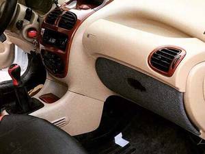 خدمات  هیدروگرافی ‌مخملپاشی آلفا تغییر رنگ داخل کابین پژو 206