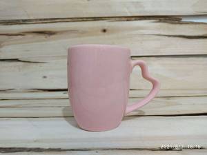 ماگ سرامیک دسته قلبی